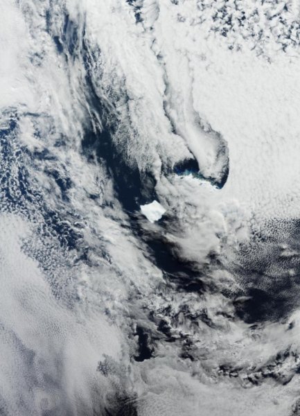 А23а — найбільший айсберг у світі зникне в найближчі два тижні1