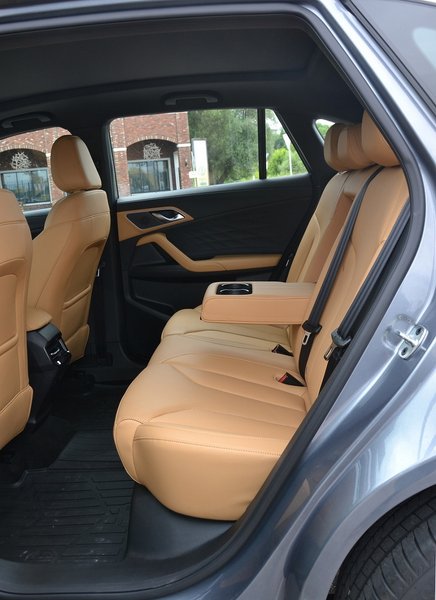 Задние сиденья MG HS