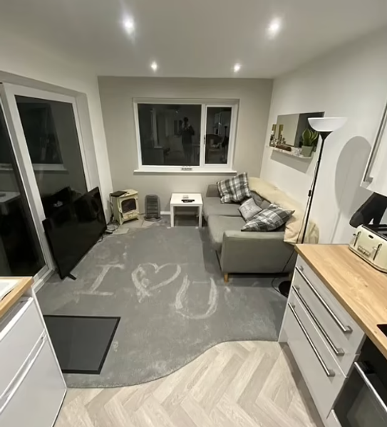 Сделал из гаража собственное жилье, построить дом своими руками, покупка недвижимости, жилье, ремонт до и после, фото