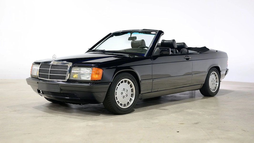 Кабриолет Mercedes 190