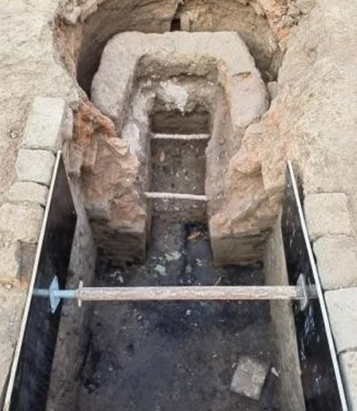 Древняя винодельня, Китай