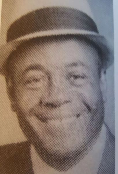 Женщина узнала, что ее отец не родной, секрет раскрыла на смертном одре ее мать, интересные истории из жизни