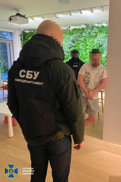 Хакери, кіберзлочинність, СБУ, злочинна група, легалізація