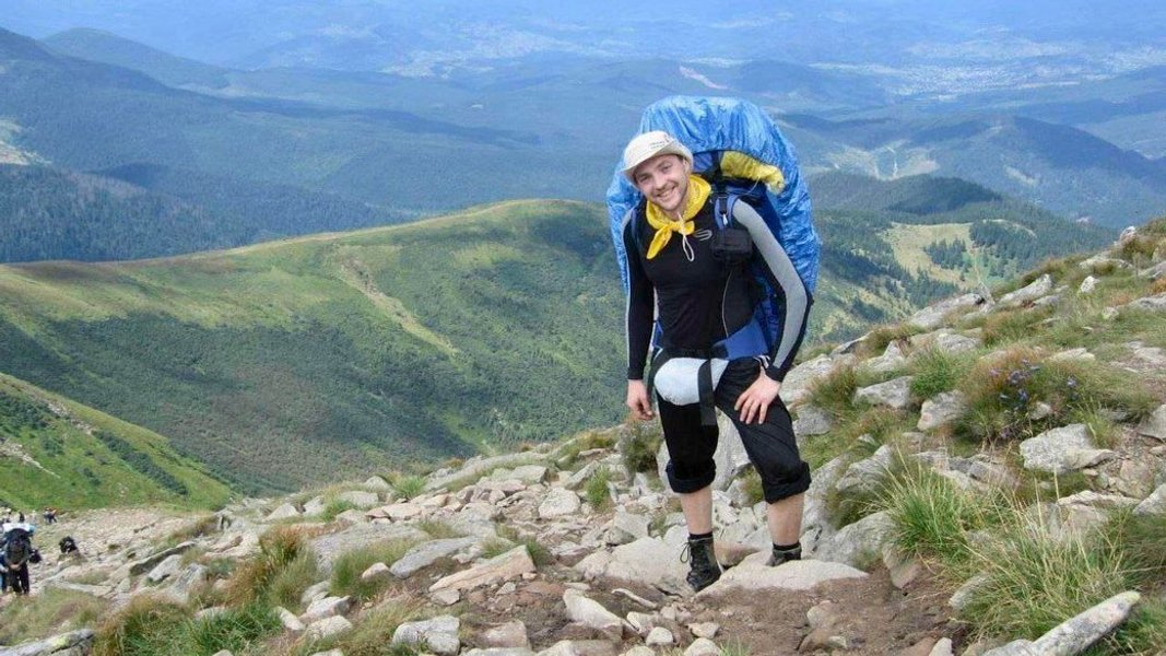 Денис Монастырский