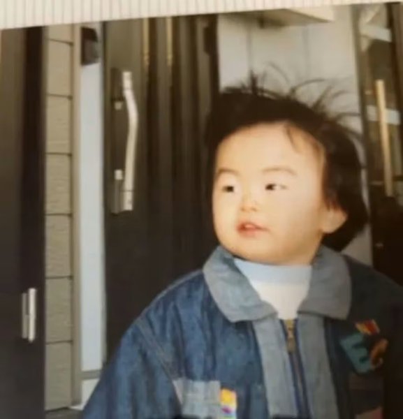 Джонучи, детское фото