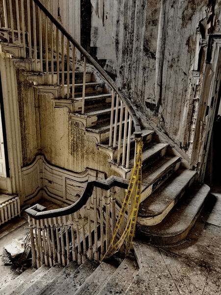 Заброшенный дом, дом дочери королевы Виктории, старинное здание, пристанище королевской семьи, таунхаус, дом принцессы Луизы