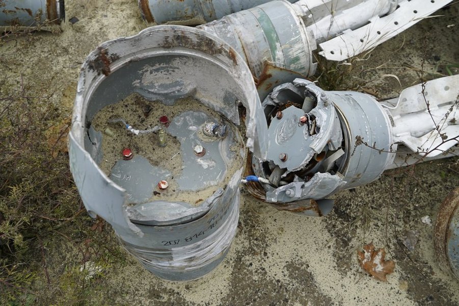 Осколки, склад, армия РФ, Харьков, фото