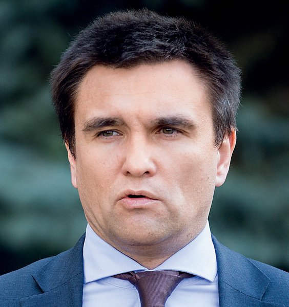 
Павел Климкин
о невозможности урегулировать ситуацию в Донбассе без миротворческой миссии
