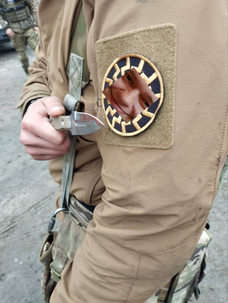 Ніж, яким відрізали вухо підозрюваному в теракті Ніж, теракт, РФ, Крокус