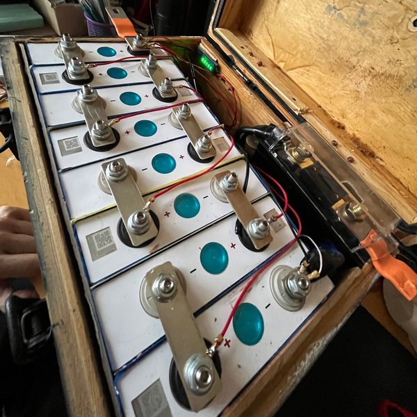 Зарядная станция Евгения Берда