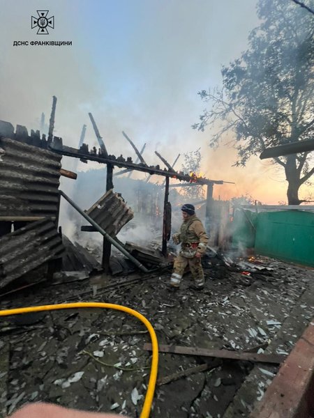 Кадри наслідків обстрілу Івано-Франківщини