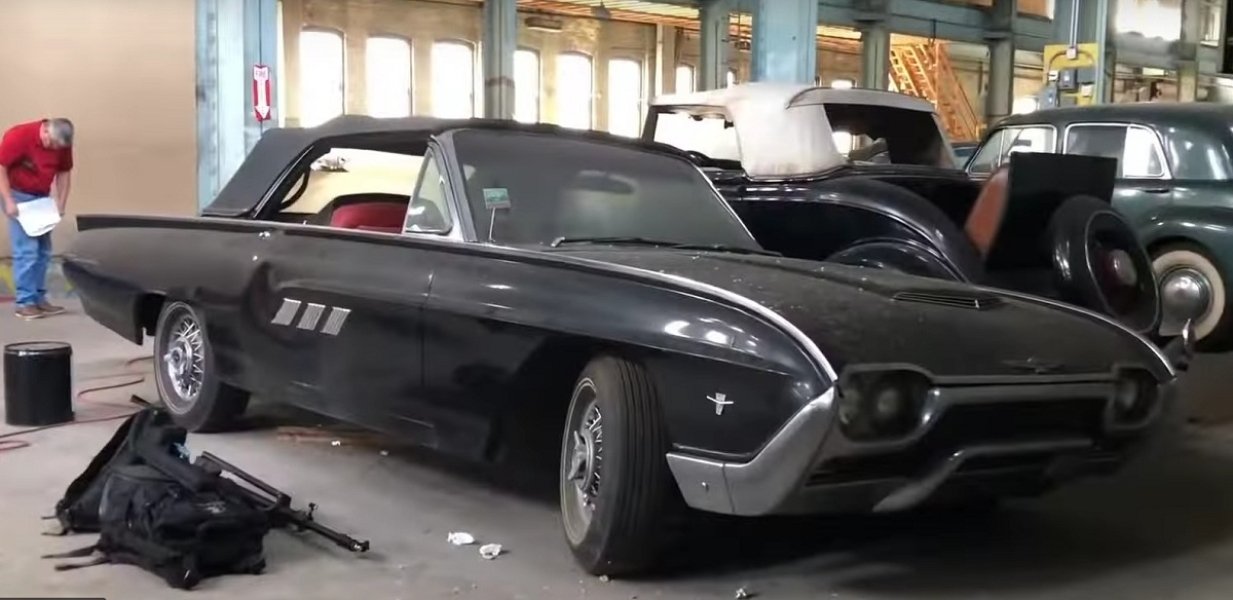 Ford Thunderbird Ford Thunderbird