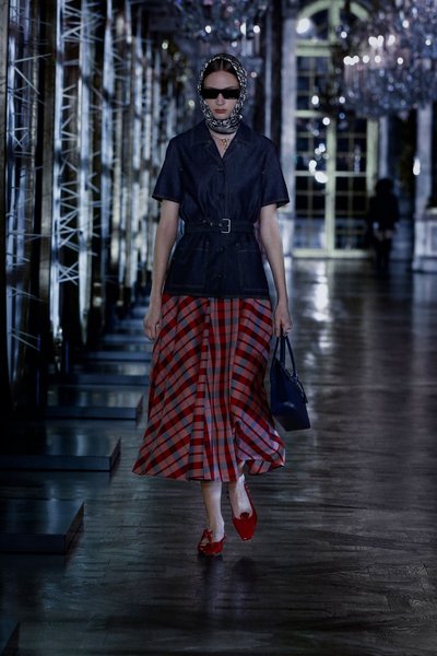 Dior, коллекция осень-зима 2021, показ