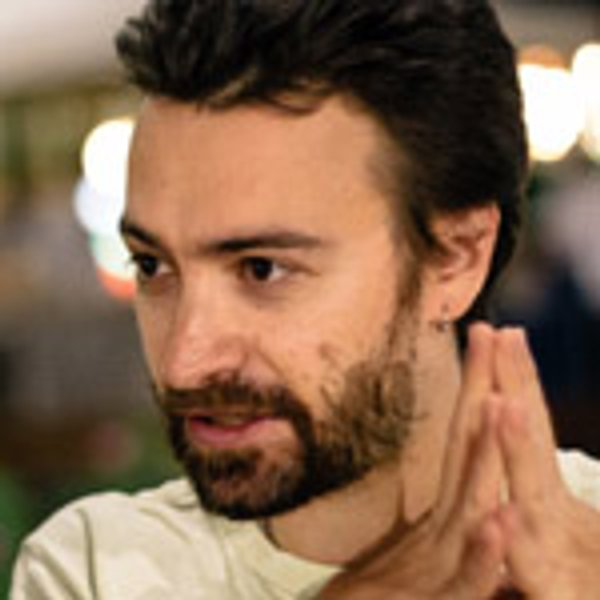 
Дмитрий Хомак
о российской пропаганде в период Майдана и конфликта в Донбассе
