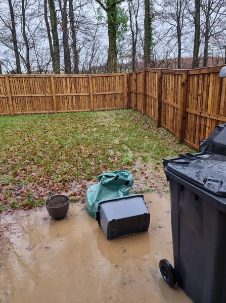 Власники купили будинок Bellway Summerville Gardens посеред болота, новобудова, житло, купівля нерухомості, обман, Велика Британія