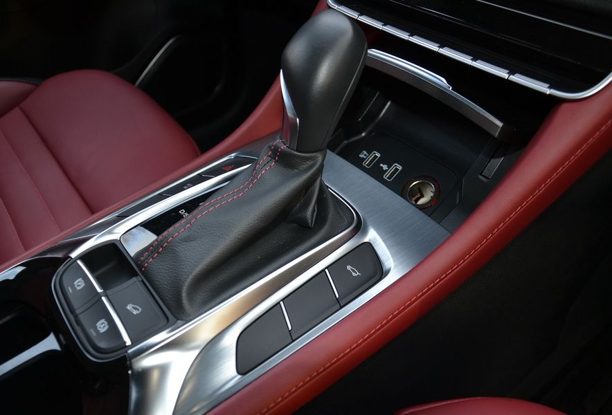 MG HS, Новый MG HS, MG HS 2024, кроссовер MG HS 2024