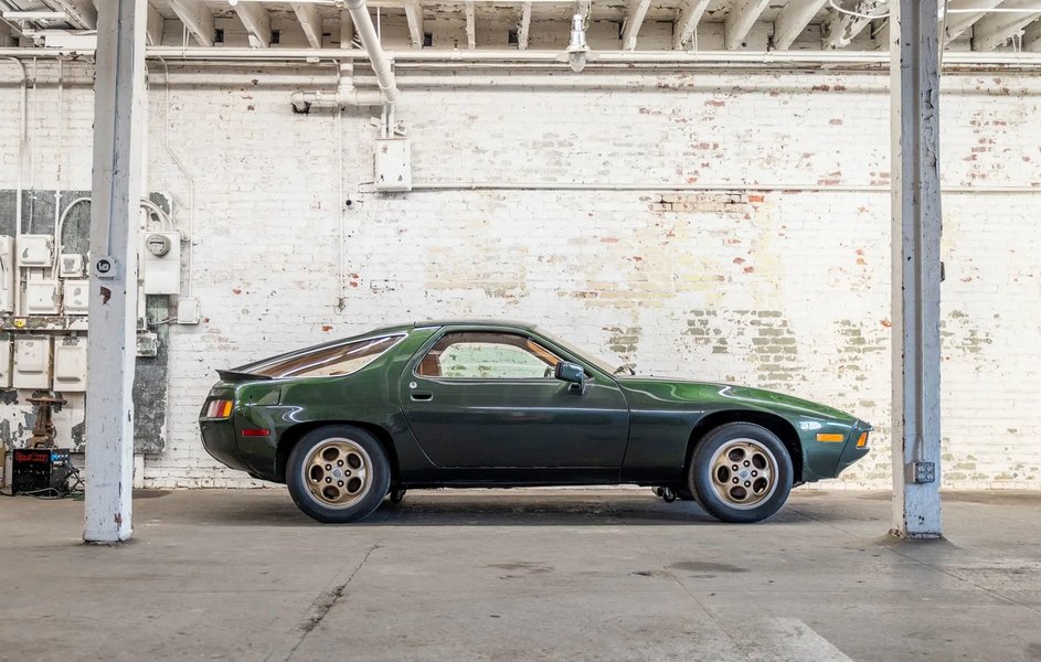 Porsche 928 1978 года