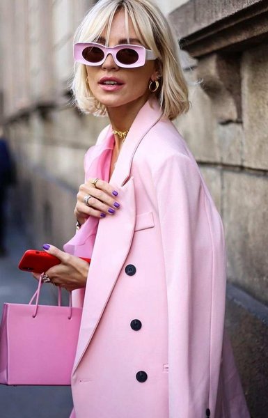 Светло-розовый 2021