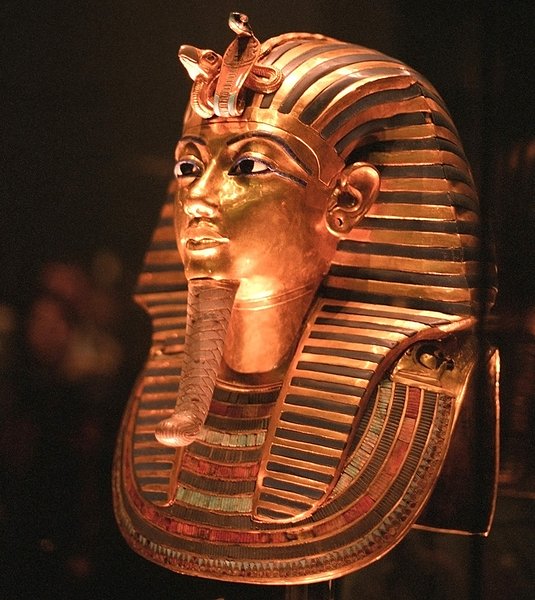 похоронна маска тутанхамона