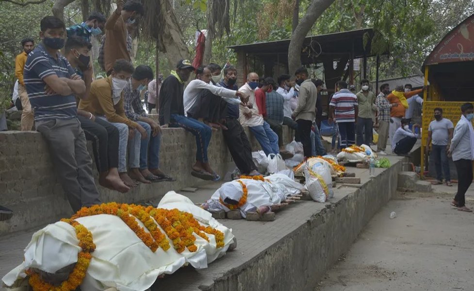 Индия, крематорий, очередь,
