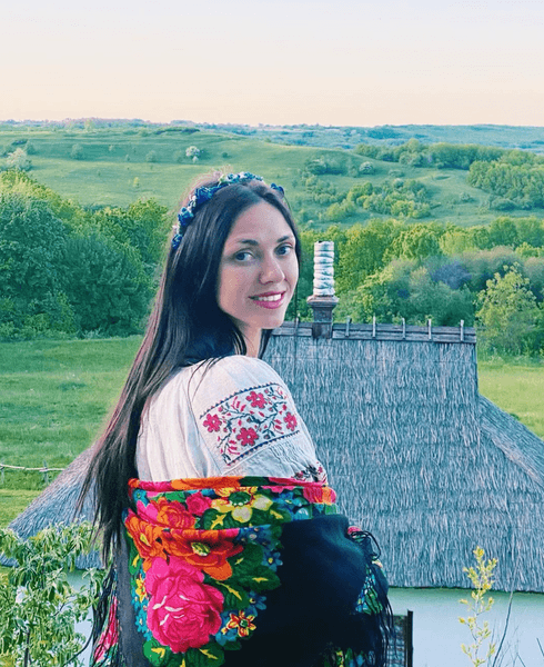 Вікторія Смеюха з гурту Не Ангели