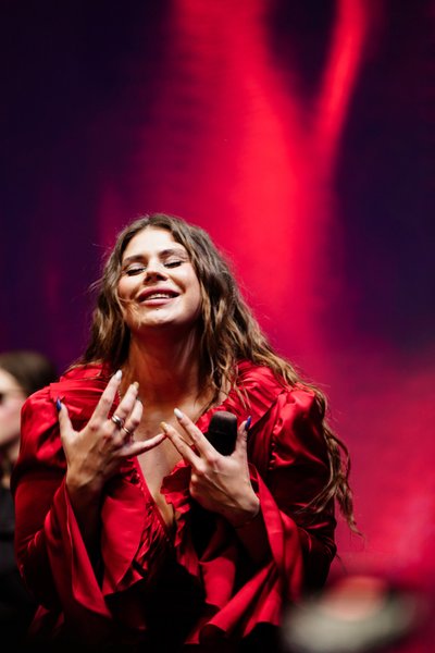 Под подушкой, благотворительное мероприятие, Киев, звездные гости, KAZKA, TVORCHI, ALEKSEEV,