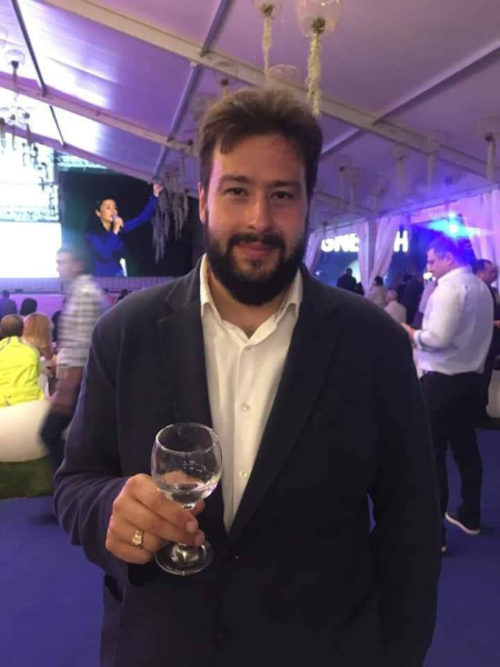 Вадим Шевеленко, вірогідно, клієнт, шо образив військового