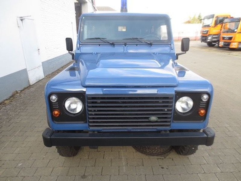 Бронированные внедорожники Land Rover Defender, бронемобили, внедорожники Land Rover Defender