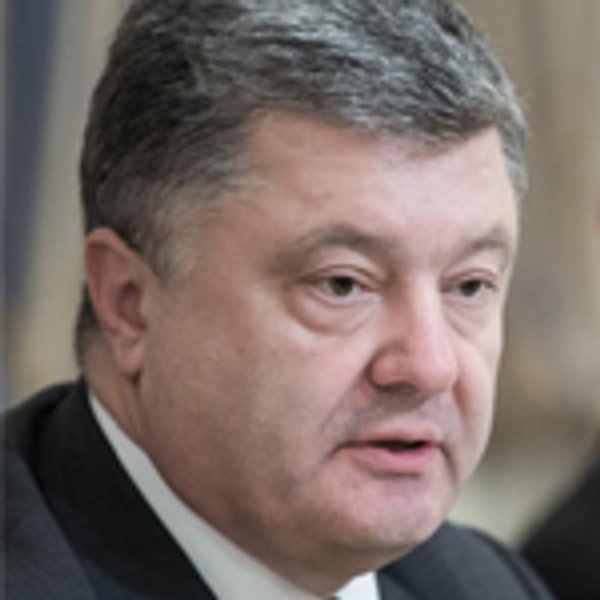 
Петр Порошенко
интервью украинским телеканалам на следующий день после задержания Корбана
