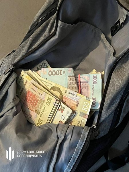 ДБР, наркотики, психотропи, військові