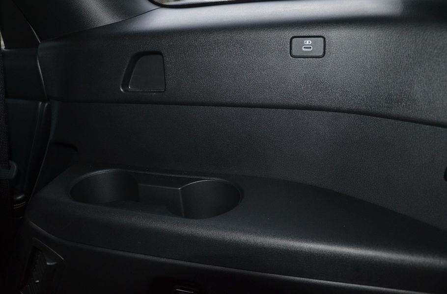 подстаканники Mazda CX-90, новая Mazda CX-90, Mazda CX-90 2024, Mazda CX-90 в Украине, кроссовер Mazda