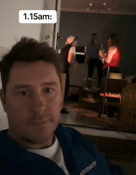 Дівич-вечір, вечірка, подружжя, вечірка дружини, дружина з подругами, подруги дружини, караоке, спів, пісні вночі, галас вночі,