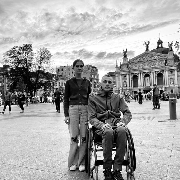 Юлія Черства, Влад Робочий, історія кохання, історія порятунку, реабілітація атовців, колишній атовець, реабілітація воїнів АТО, реабілітація постраждалих від війни в Україні, EnableMe Ukraine, консультації для воїнів АТО, підтримка воїнів АТО, підтримка інвалідів, реабілітація інвалідів