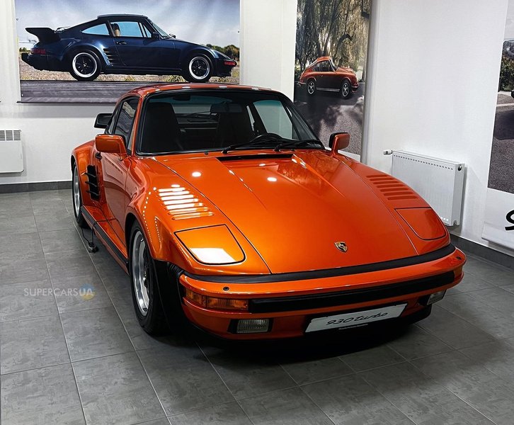 Porsche 911 Turbo Flachbau