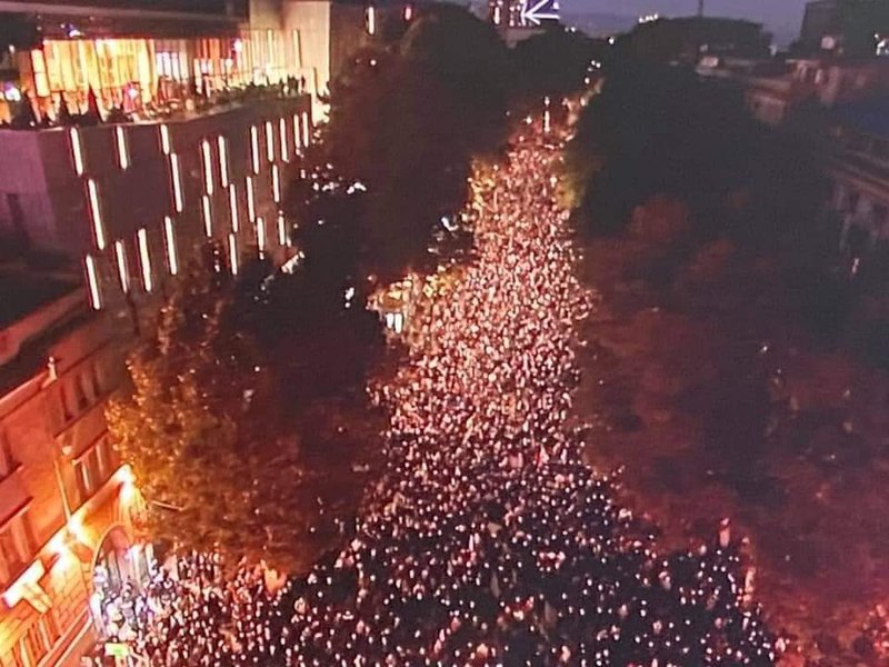 Тбилиси, Саакашвили, протест