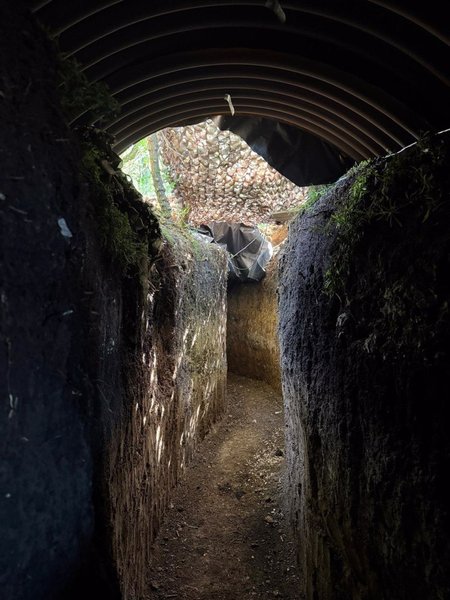 Тим Шрамм показал фото с траншии на войне в Украине