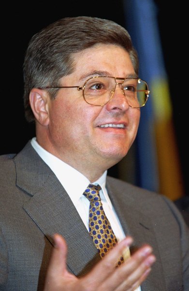 Павло Лазаренко