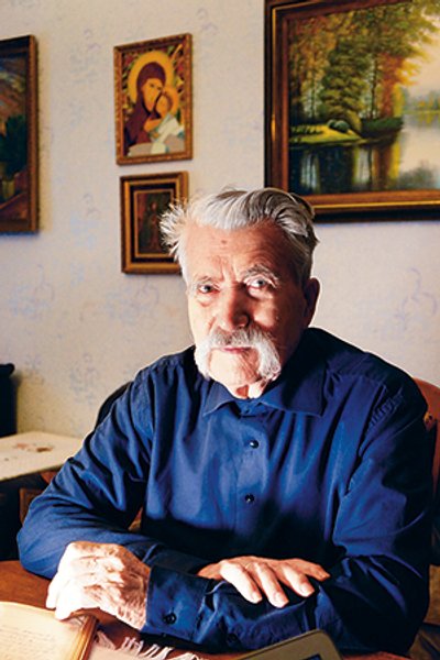 

Вечный революционер. Тихая пенсия точно не для Левка Лукьяненко
