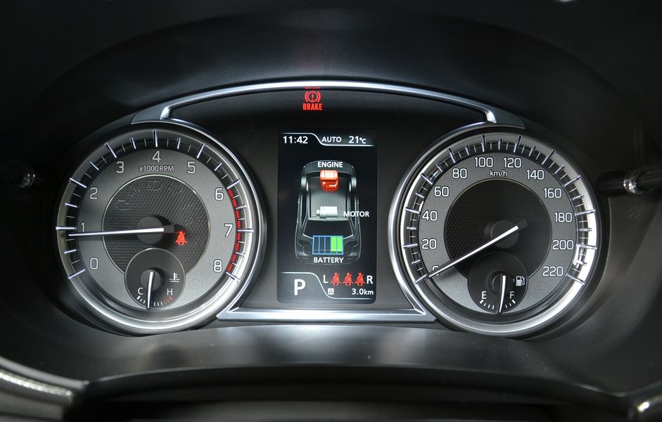 Suzuki Vitara, новый Suzuki Vitara, Suzuki Vitara 2023, гибрид Suzuki Vitara, кроссовер Suzuki Vitara