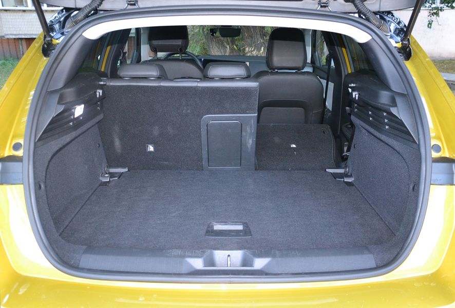 багажник опель астра, новий Opel Astra, Opel Astra, Opel Astra 2023, Opel Astra L, Opel Astra в Україні