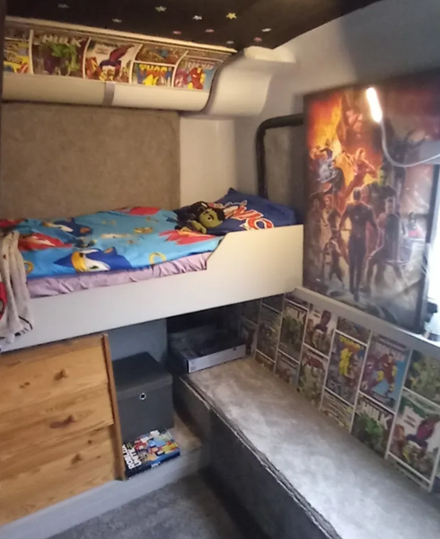 Аренда жилья, недвижимость, дом, старые автобусы, Великобритания, недвижимость, фото, курьезы, Великобритания, недвижимость, фото