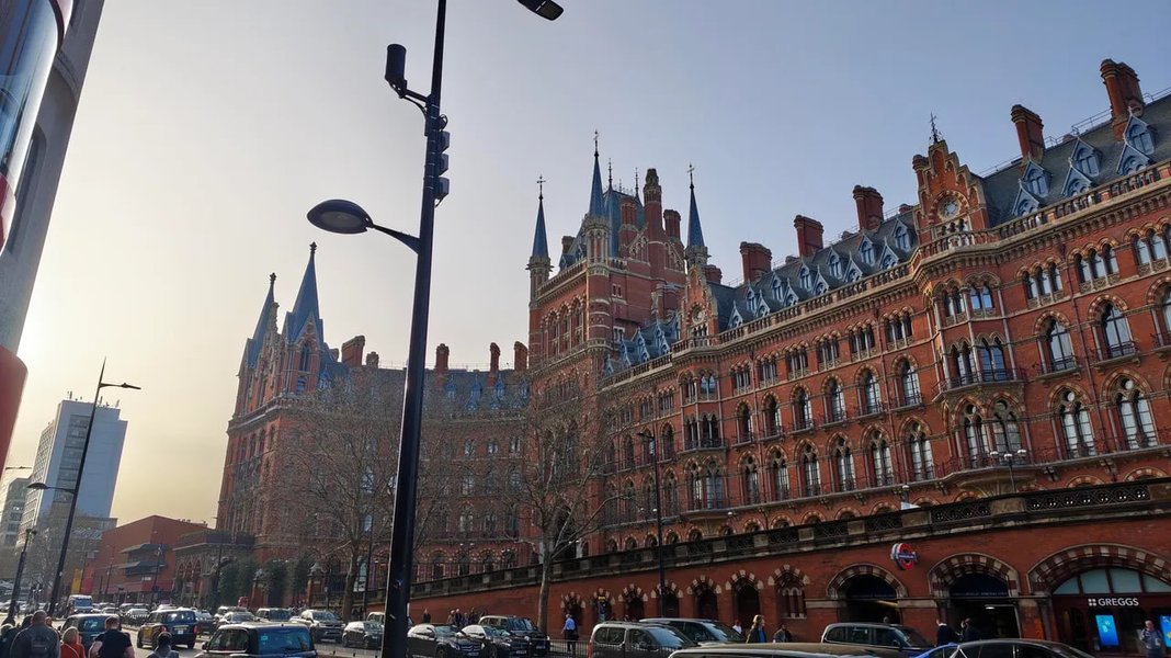 Камера Oppo Find X9 Pro