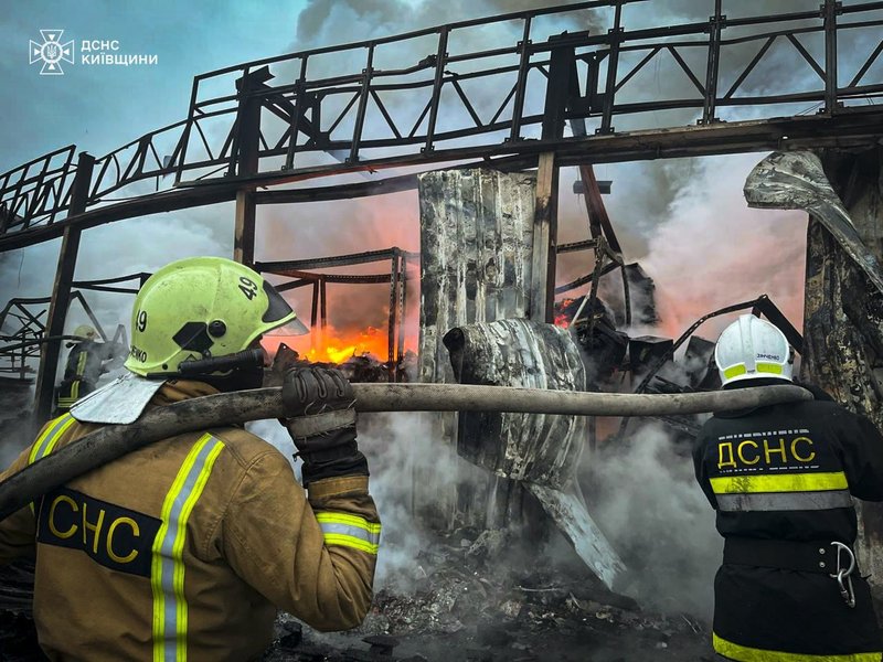 Под Фастовым горит центр управления отходами