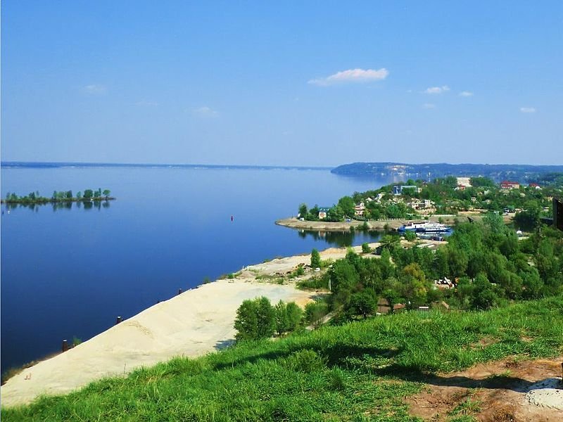 Краєвид на Дніпро з пагорбів Трипілля