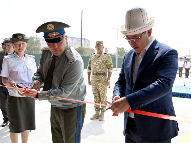 Президент Киргизстану відкриває базу безпілотників "Байрактар".