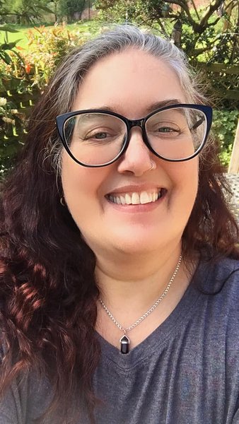 Кэролайн Трумен ведьма