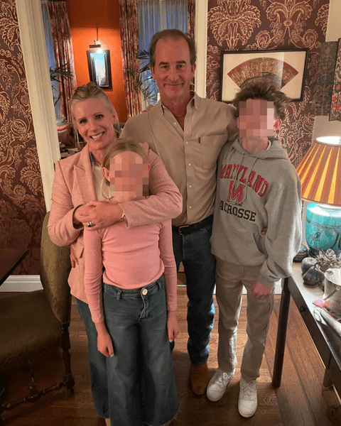 Кристин Кебот с семьей