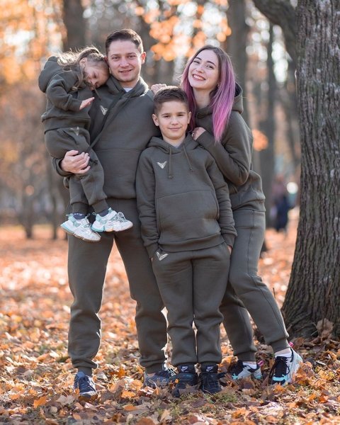 Юрий Ворожко със семейството си