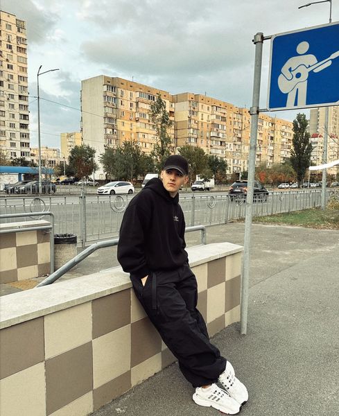 Яктак о Нацотборе на Евровидение, Яктак о том, чем занимаются родители