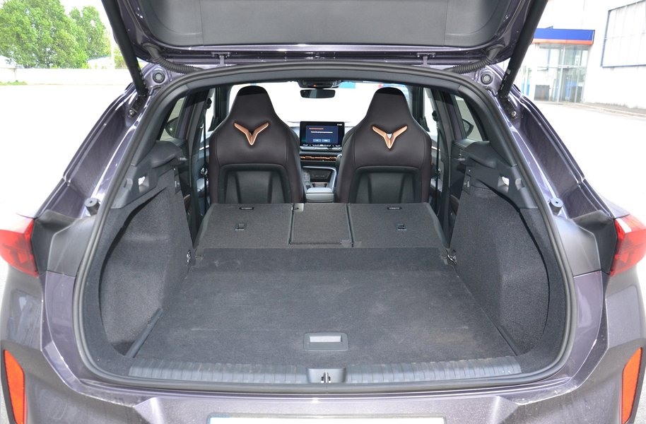 багажник купра террамар, Cupra Terramar, новий Cupra Terramar, Cupra Terramar 2025, кросовер Cupra, Cupra Terramar в Україні